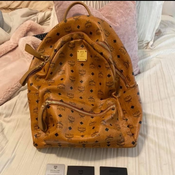 McM Backpack - Picture 1 of 4